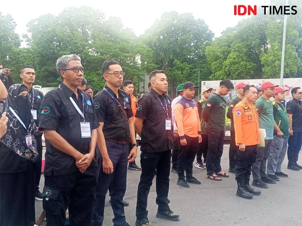 Puluhan tenaga medis dan Tagana.