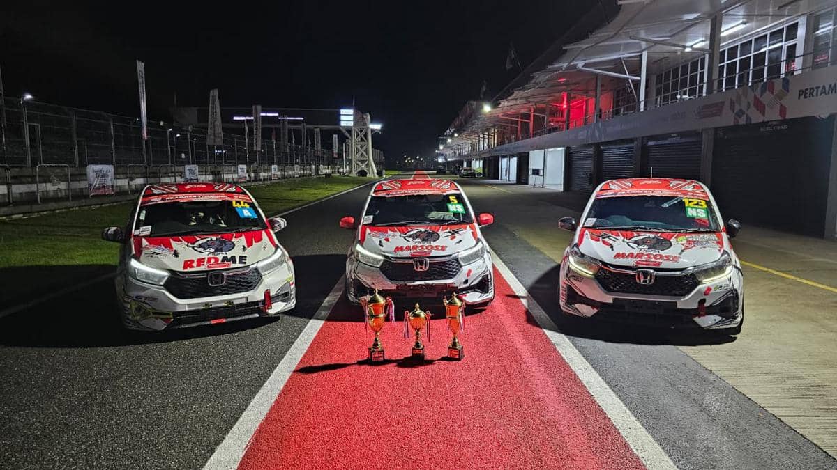 Banteng Motorsport x Mesin HL tuntaskan seri final ITCR 2025