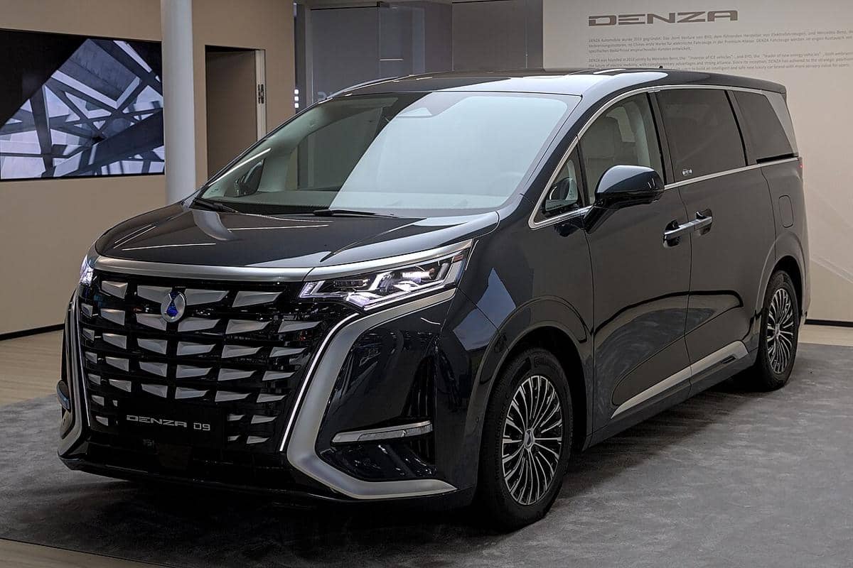 Mobil listri Jakarta-Joga