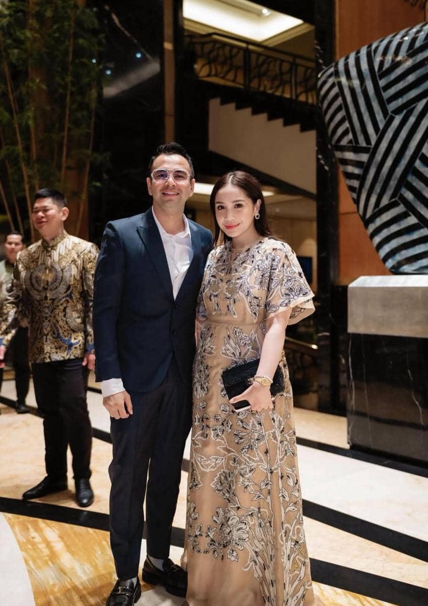 Koleksi Baju Mewah Artis Paling Ciamik Tahun 2025