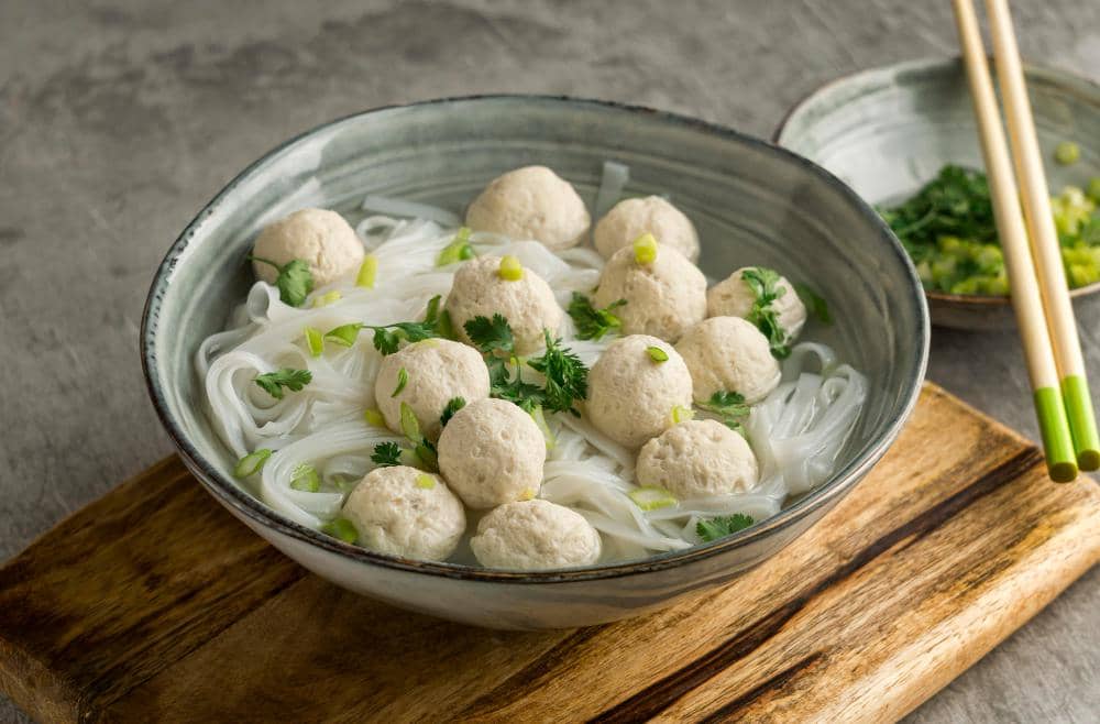 Sup bakso ikan dan soun