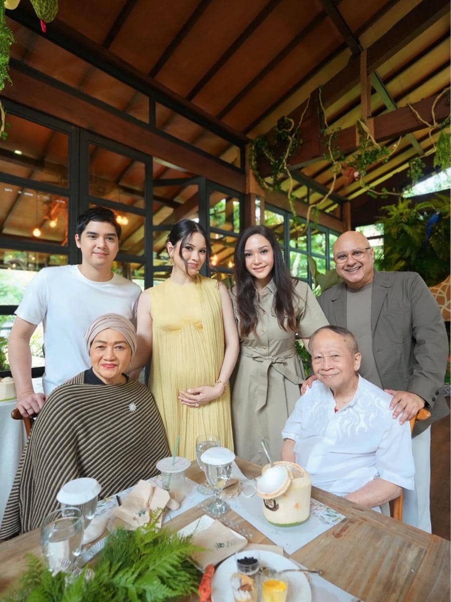 Artis di Pesta Gender Reveal Alyssa Daguise (instagram.com/maiaestiantyreal)