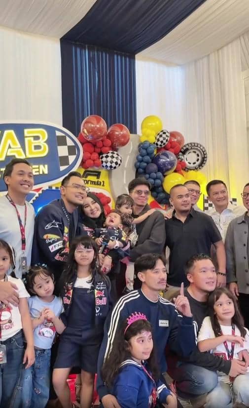 Artis di Ulang Tahun Jyab, Anak Shandy Purnamasari (instagram.com/shandypurnamasari)