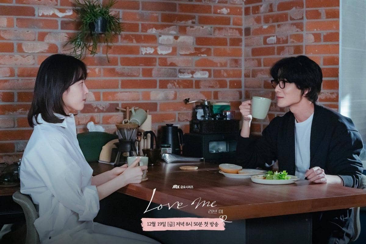 Cuplikan drama Korea Love Me 