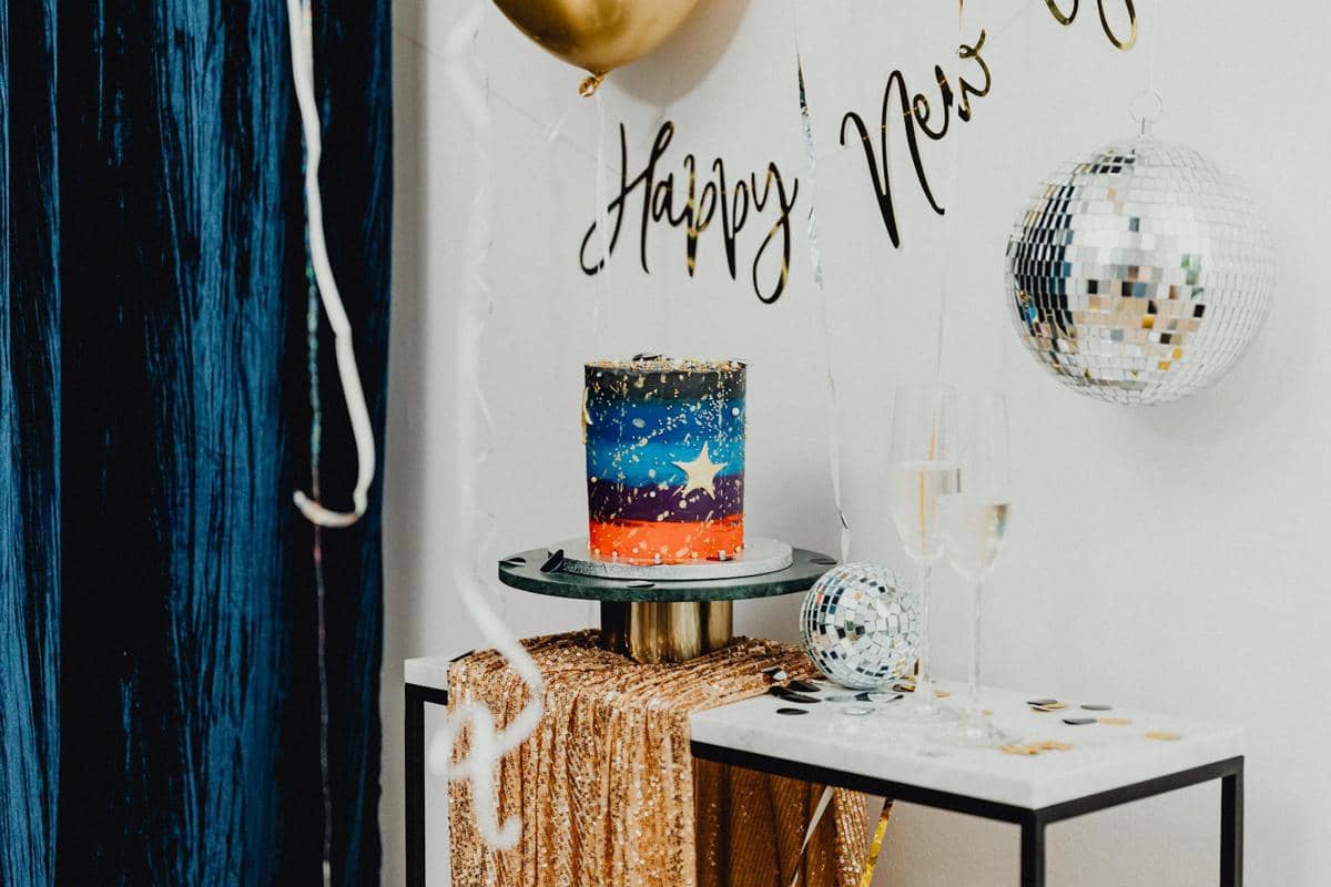 dekorasi ruangan tema tahun baru