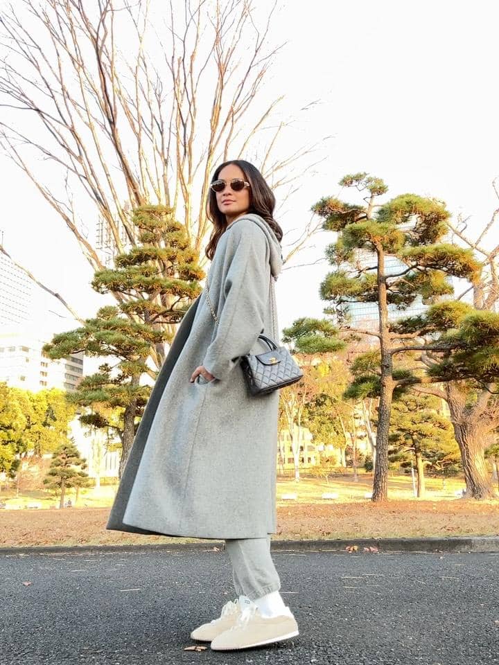 Hana Malasan saat liburan ke Jepang