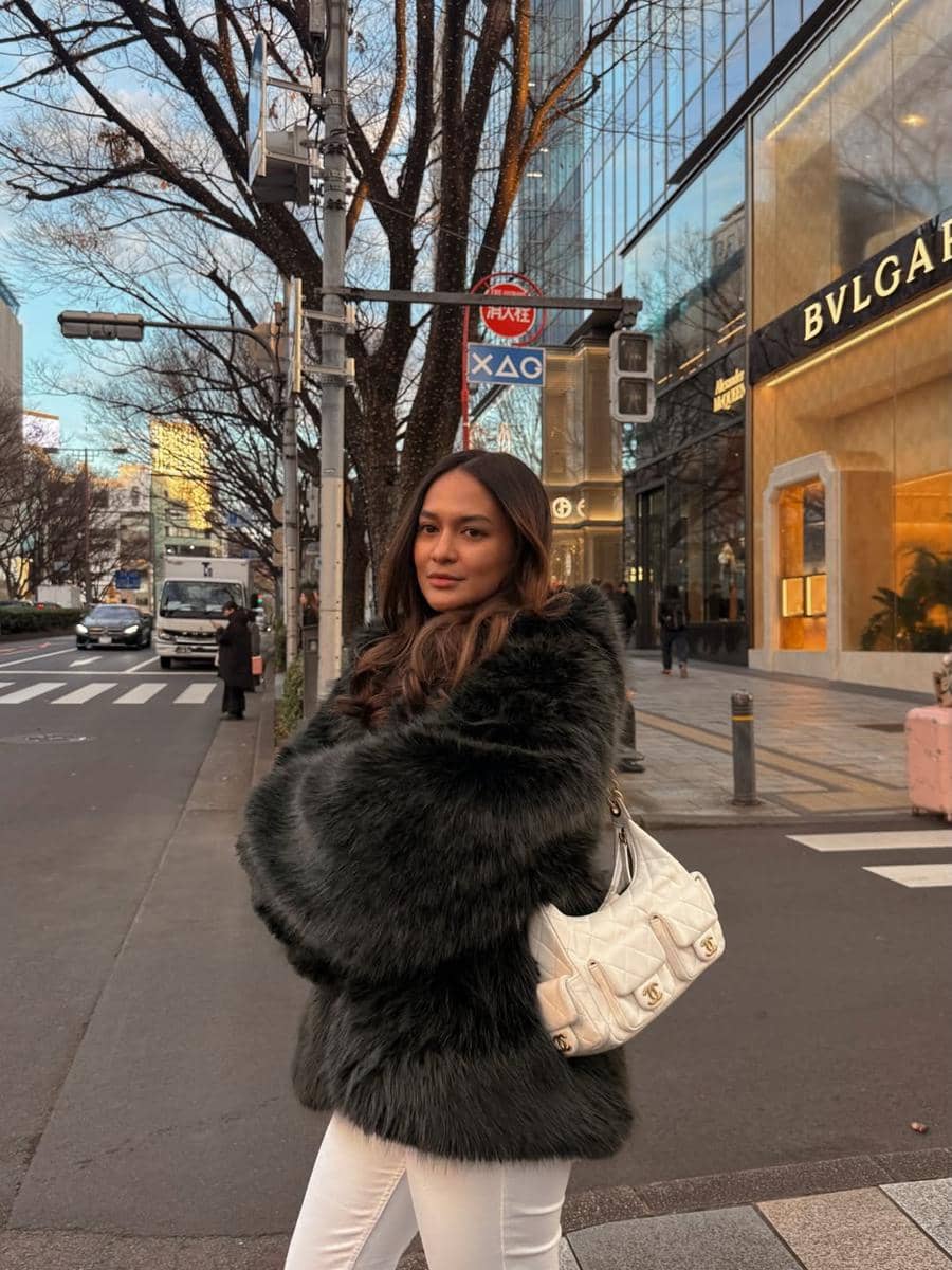 Hana Malasan saat liburan ke Jepang