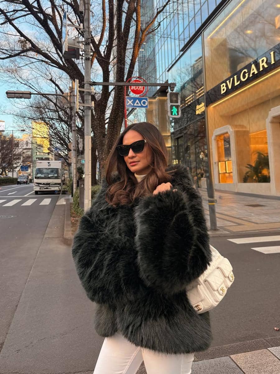 Hana Malasan saat liburan ke Jepang