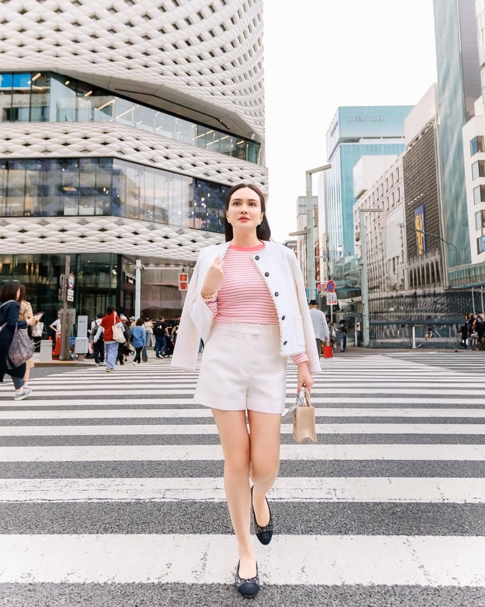 Mix and Match White Outfit ala Shandy Aulia