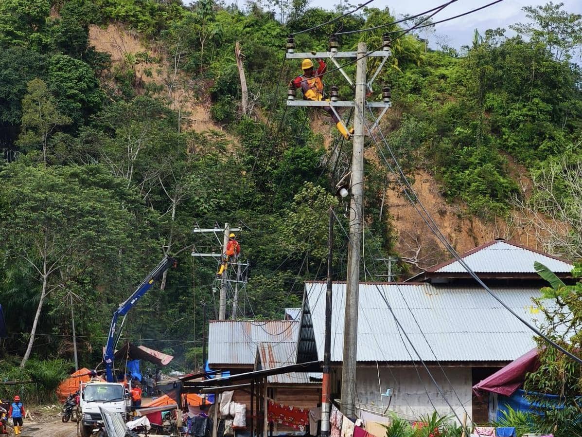Semua Gardu Induk PLN di Aceh Pulih, Jaringan ke Warga Masih Perbaikan