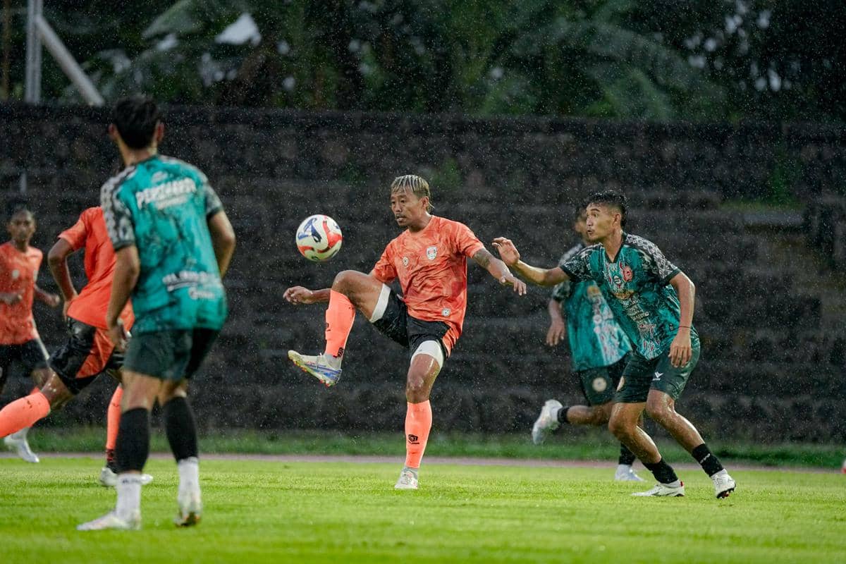 kendal tornado fc, ktfc laga uji coba, persiharjo sukoharjo