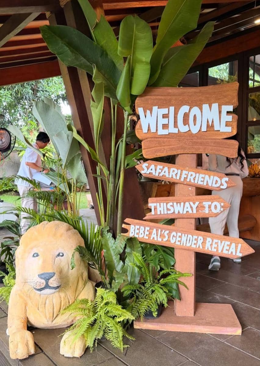 Gender reveal kehamilan pertama Alyssa Daguise dan Al Ghazali. 