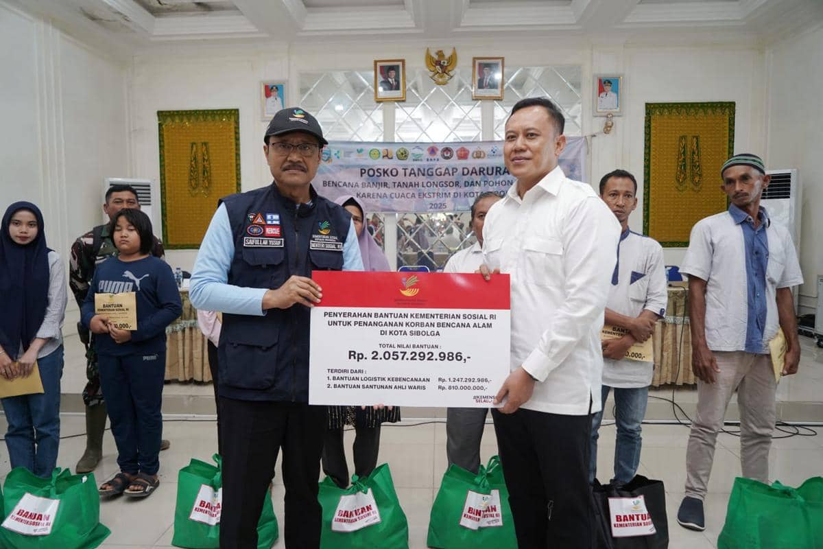 Longsor Sibolga Telan 54 Jiwa, Mensos Salurkan Santunan Rp15 Juta