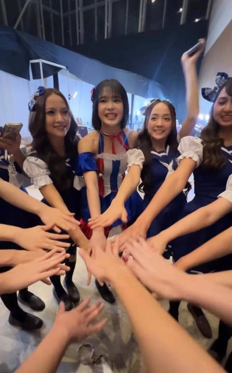 gracia jkt48 resmi lulus