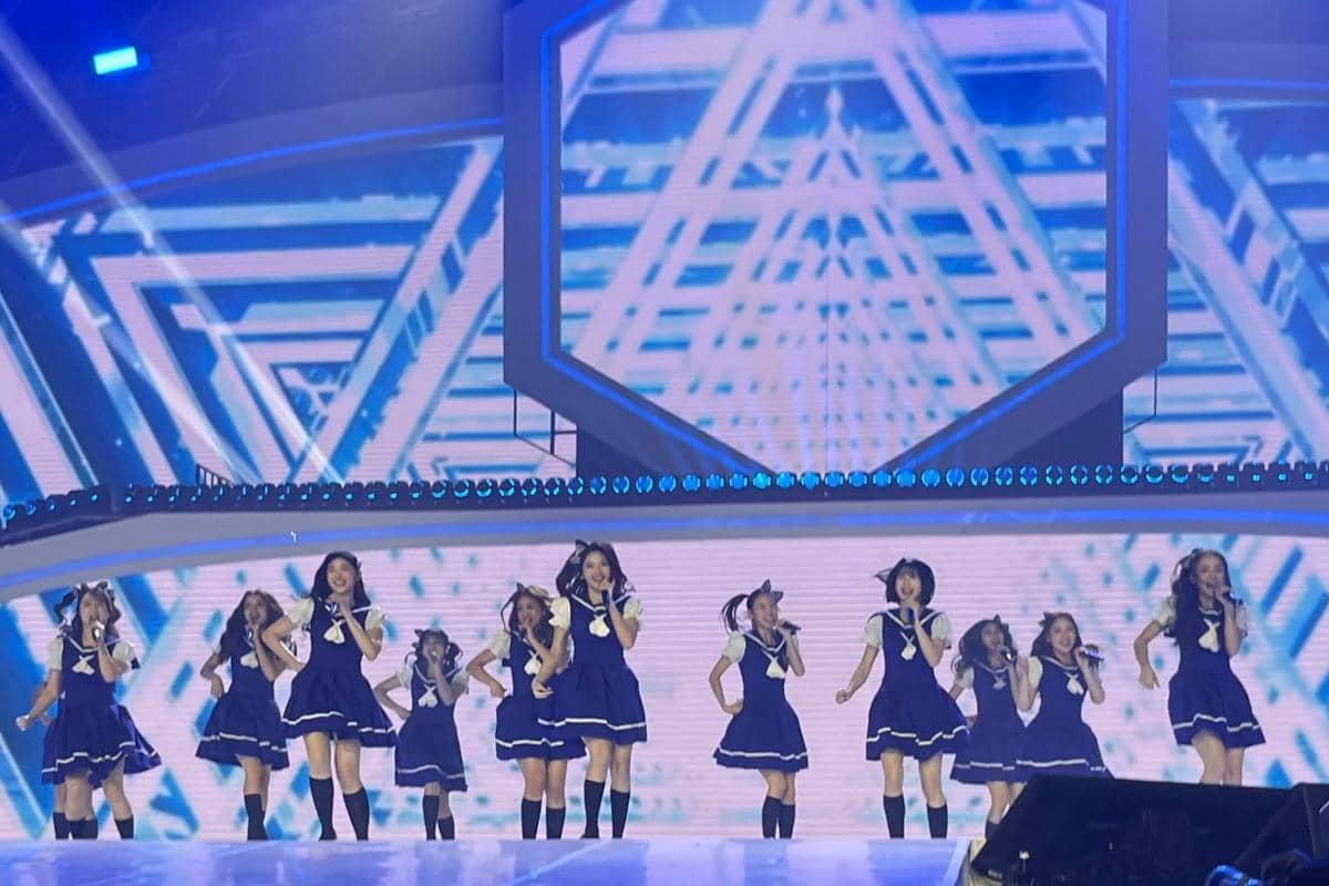 Gracia dan Generasi 3 JKT48