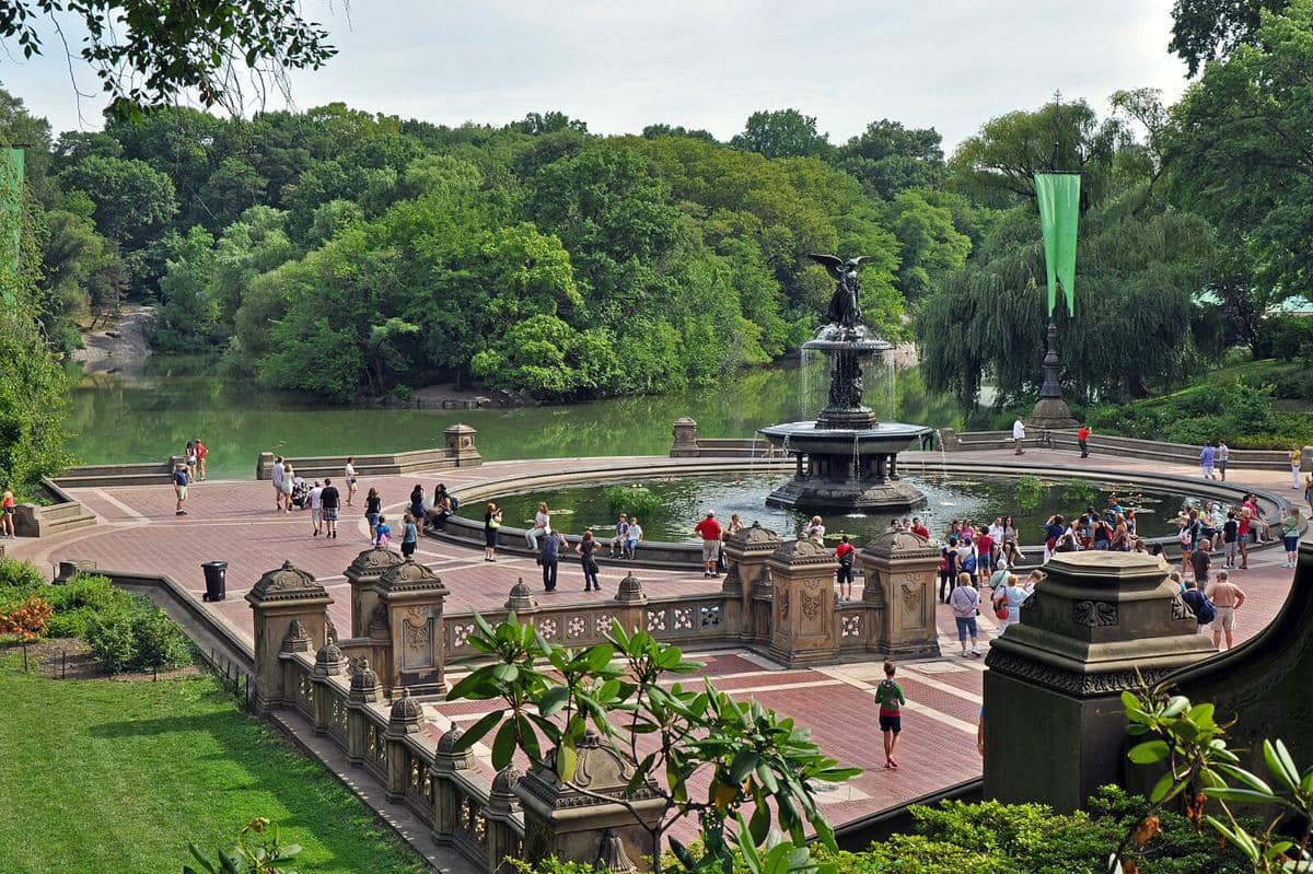 potret Bethesda Terrace and Fountain
