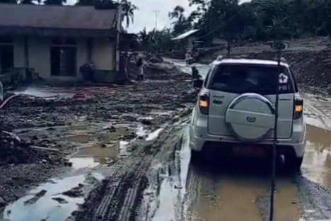 Perjalanan lebih dari 2.000 kilometer membawa mereka ke 3 lokasi bencana, yakni Batu Busuak di Kota Padang, Malalak di Kabupaten Agam, serta Malolo di Kabupaten Tanah Datar. IDN Times/Relawan 24 Jam. 