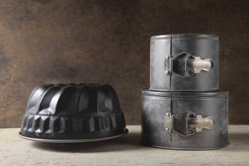 ilustrasi loyang bundt cake