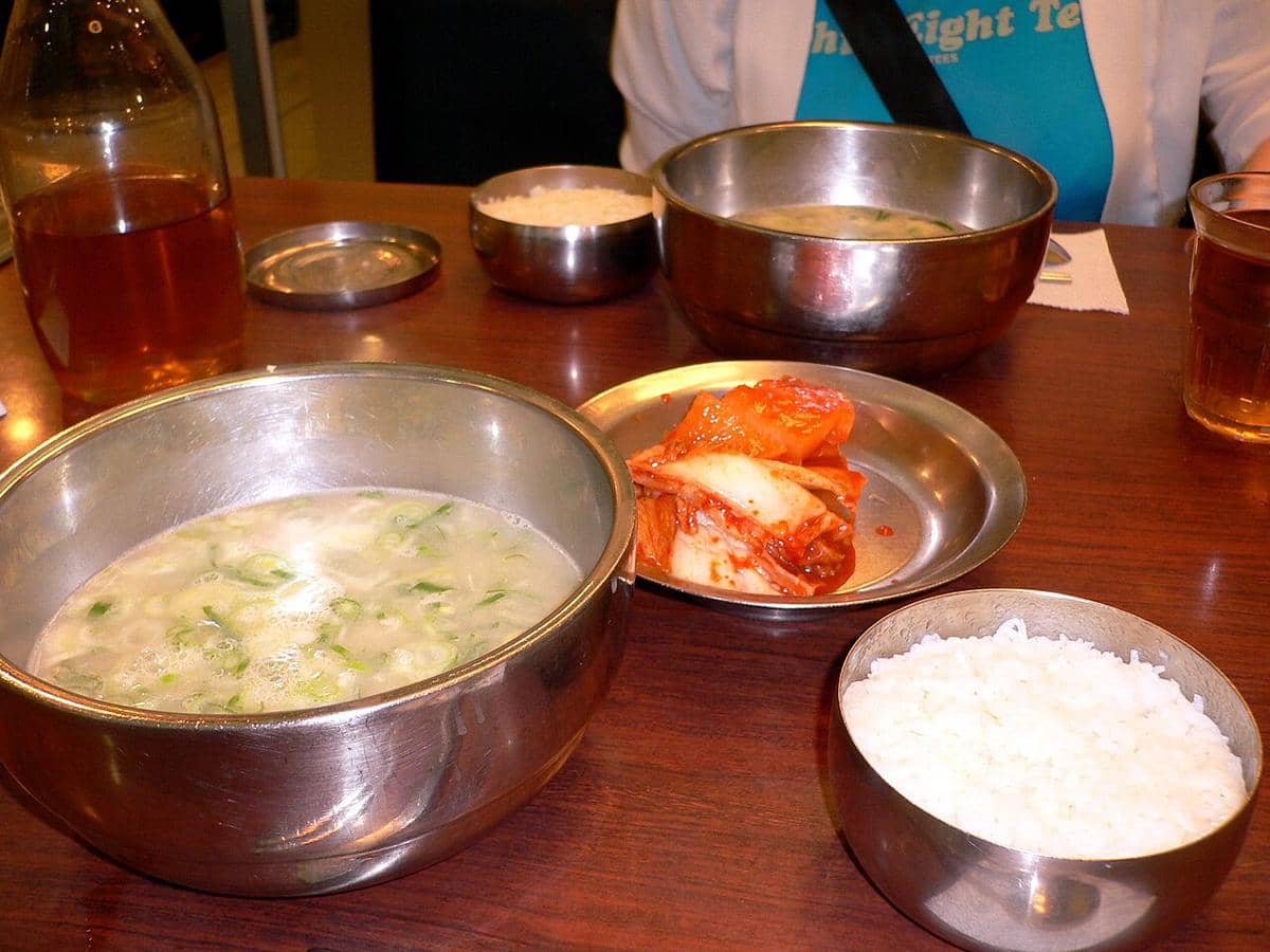 Seolleongtang 