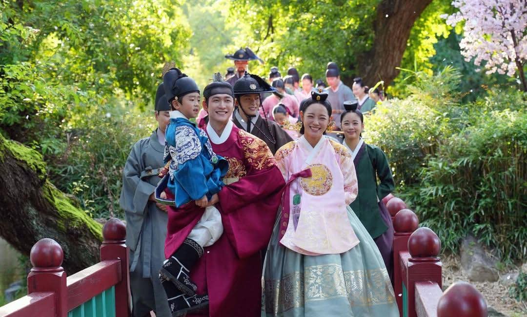 still cut drama Moon River