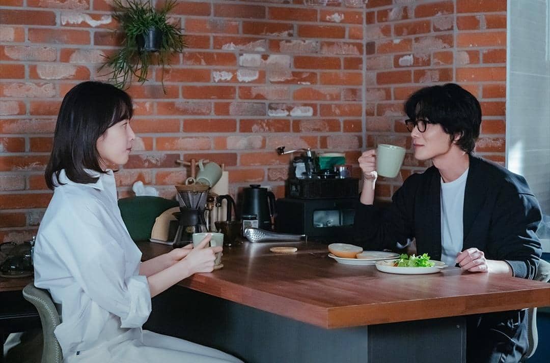 Seo Hyun Jin dan Chang Ryul di drama Love Me