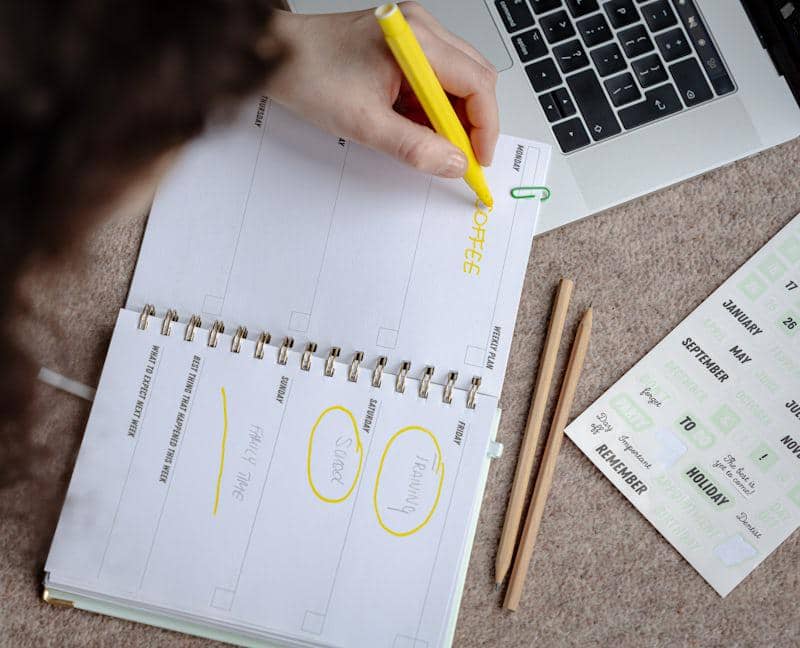 ilustrasi membuat itinerary