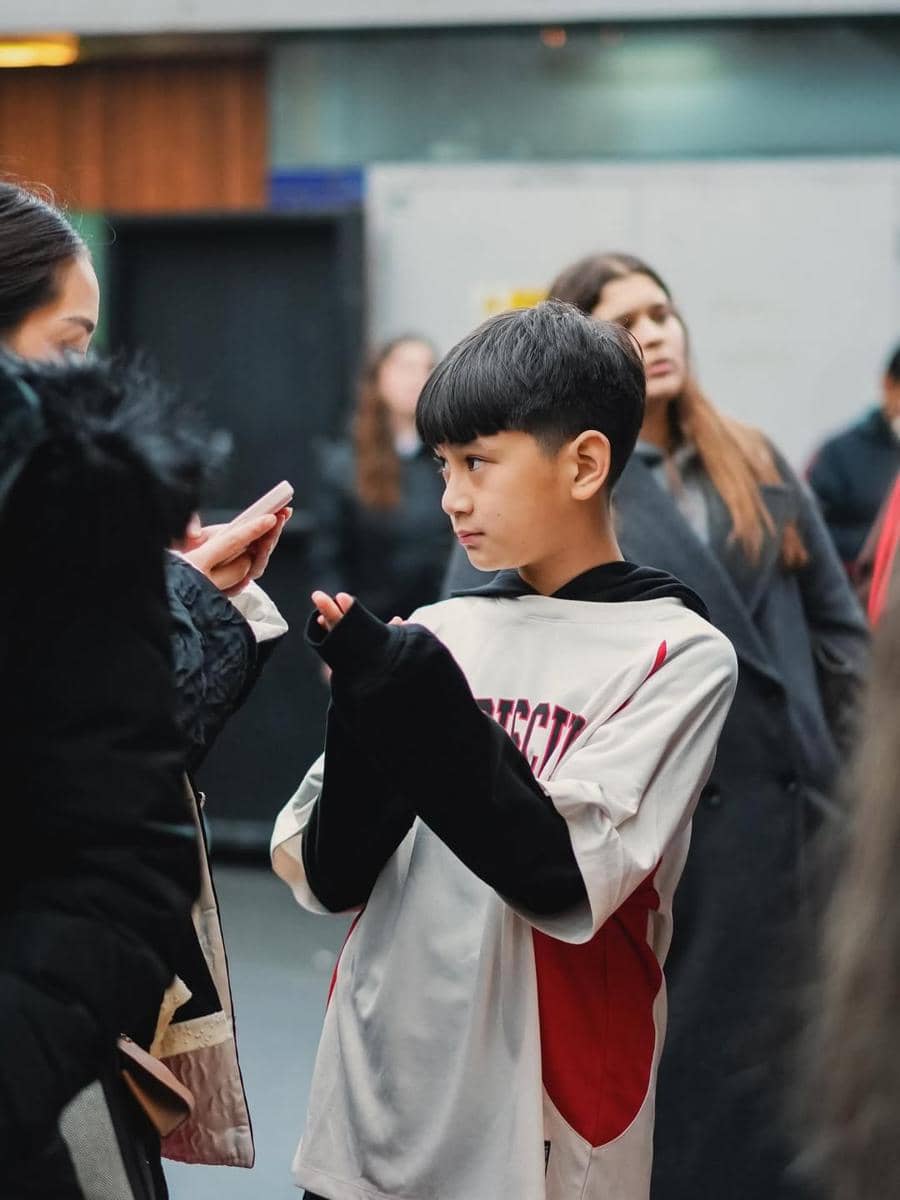 Rafathar saat liburan ke London