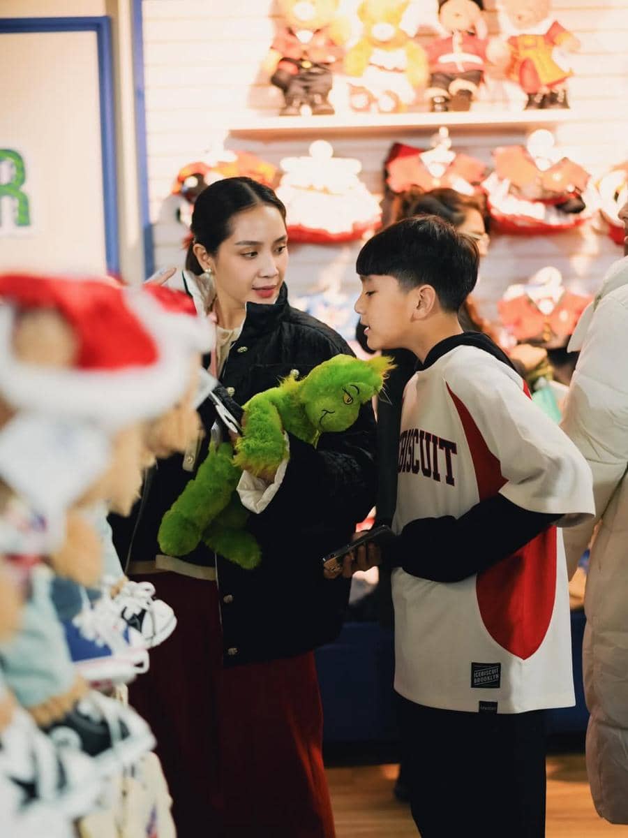 Rafathar saat liburan ke London