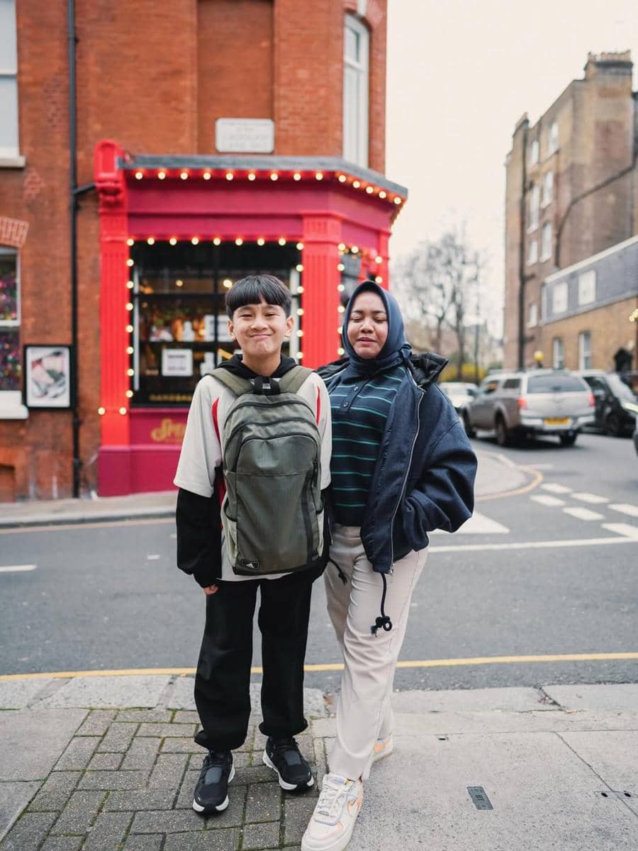 Rafathar saat liburan ke London