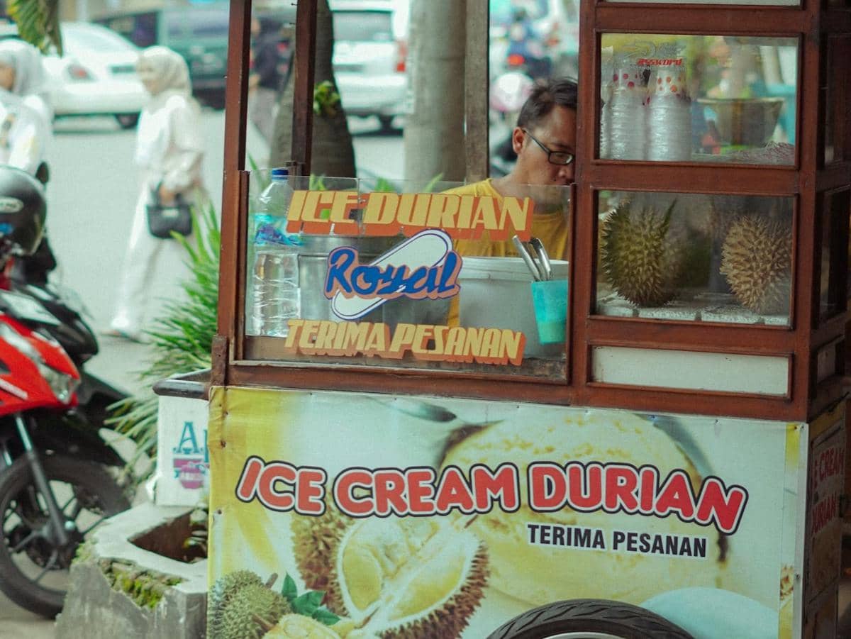 ilustrasi tukang es krim