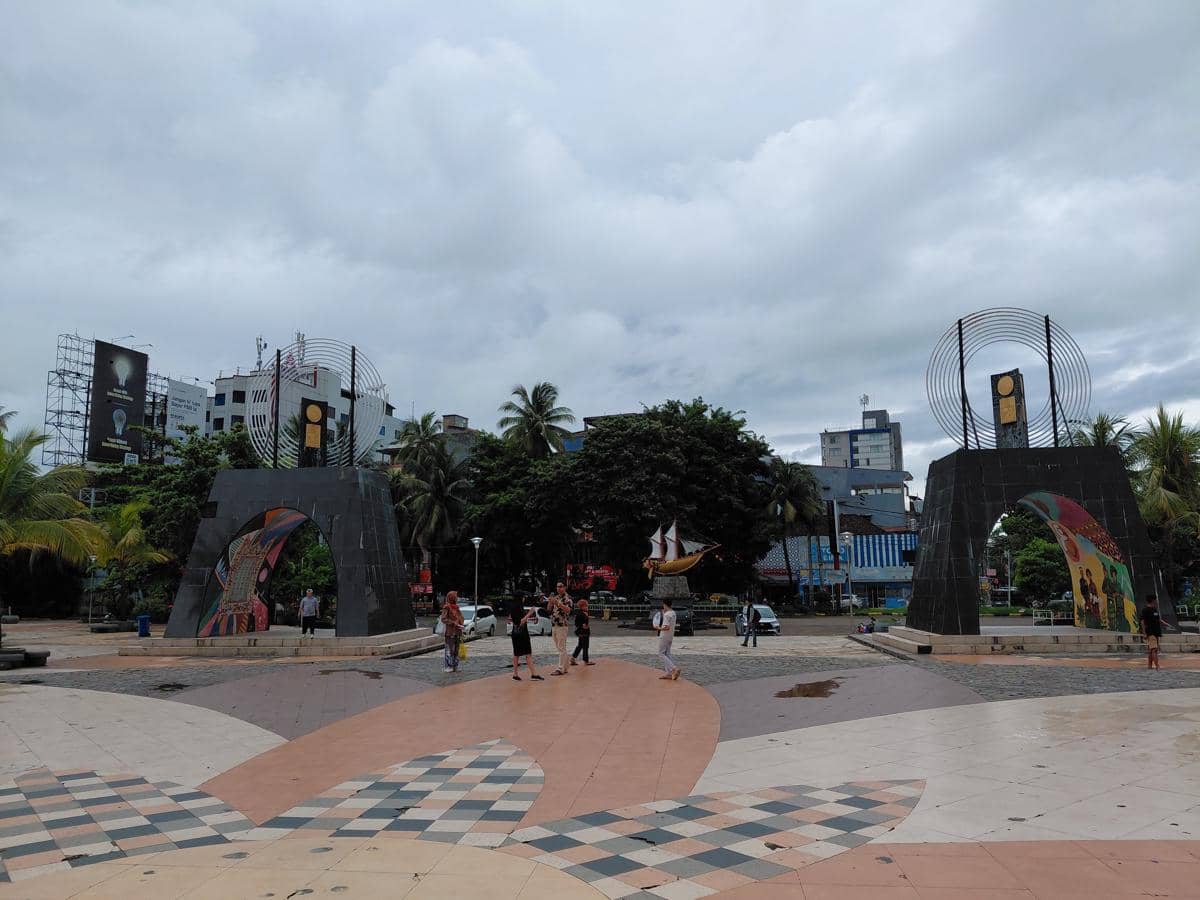 Anjungan Pantai Losari di Kota Makassar. (IDN Times/Aan Pranata)
