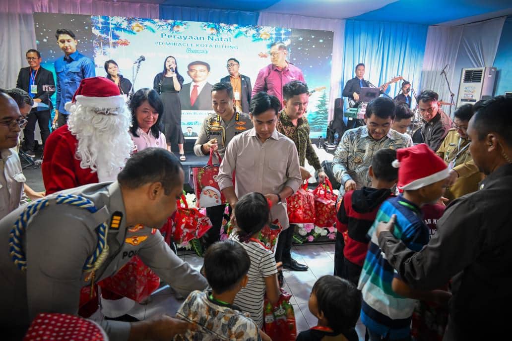 Wakil Presiden (Wapres) RI, Gibran Rakabuming kunjungan perayaan natal di Kota Bitung, Provinsi Sulawesi Utara, Senin (22/12/2025) (dok. Setwapres)