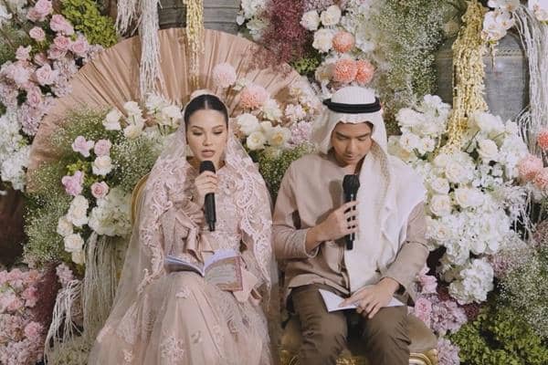 Tasyakuran 4 Bulan Kehamilan Alyssa Daguise dan Al Ghazali (youtube.com/The ALs)