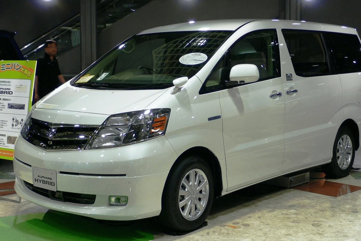 Mobil Bekas Pintu Geser