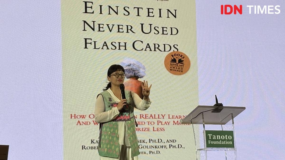 Prof Stella Christie di International Symposium on Early Childhood Education and Development (ECED) 2025 oleh Tanoto Foundation Rabu (17/12/25). (IDN Times/Dina Salma)