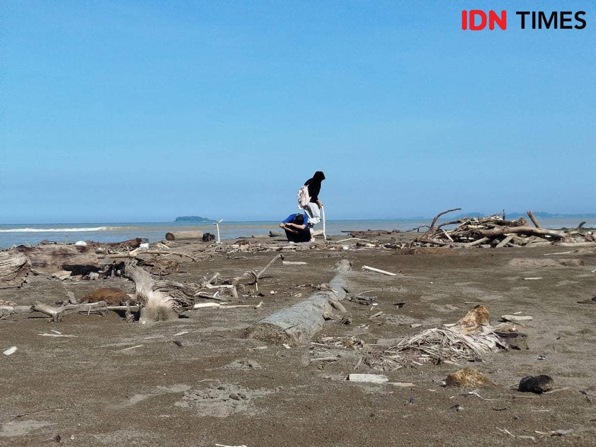 Situasi Pantai Parkit