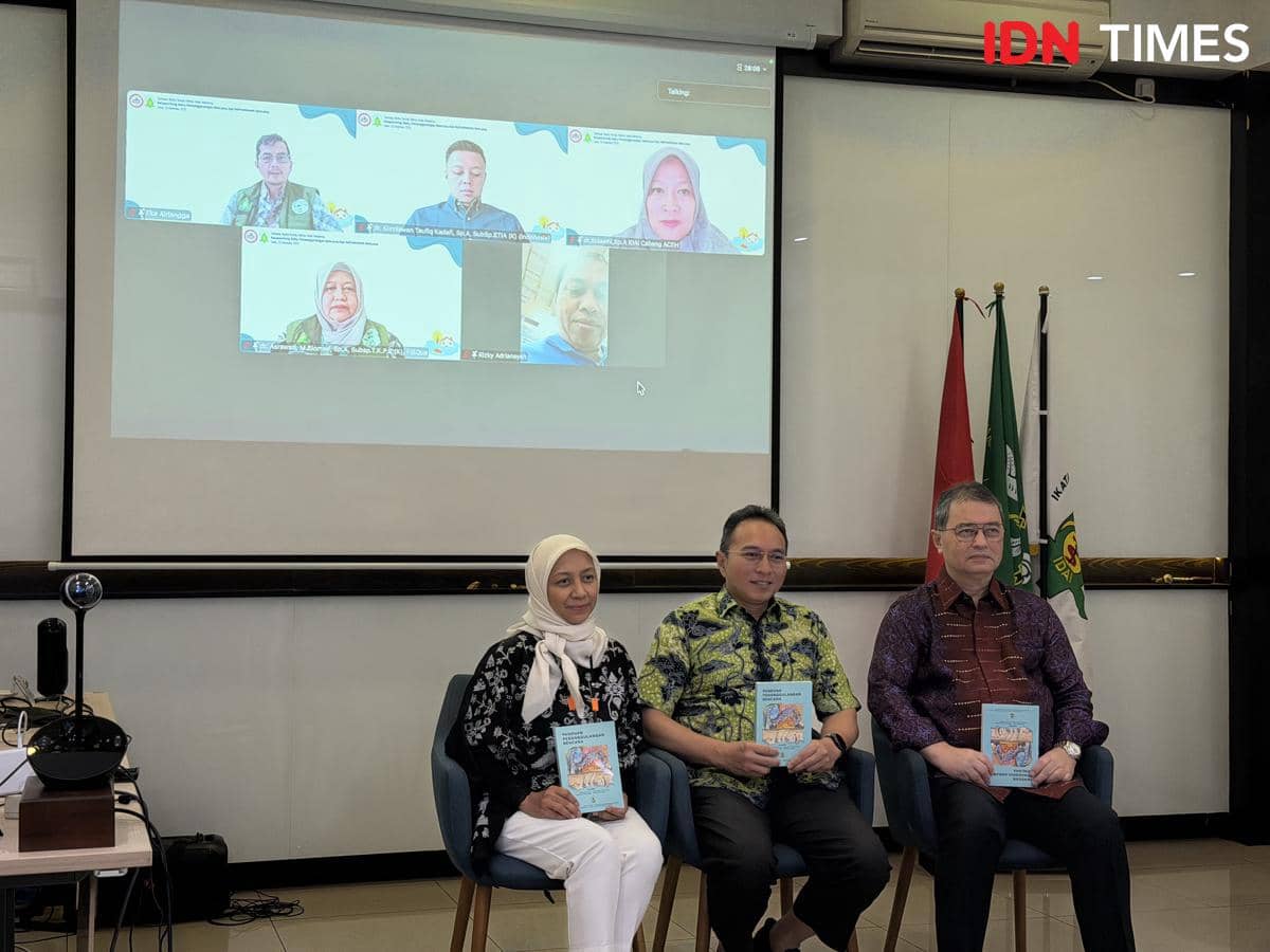 Acara "Update Situasi Kesehatan di 3 Wilayah Bencana Sumatra" di Jakarta, pada Senin (22/12/2025).