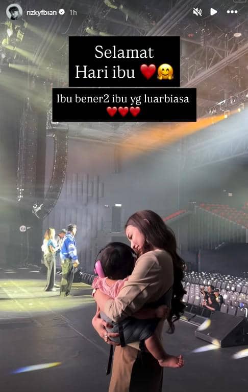 artis rayakan hari ibu nasional 2025