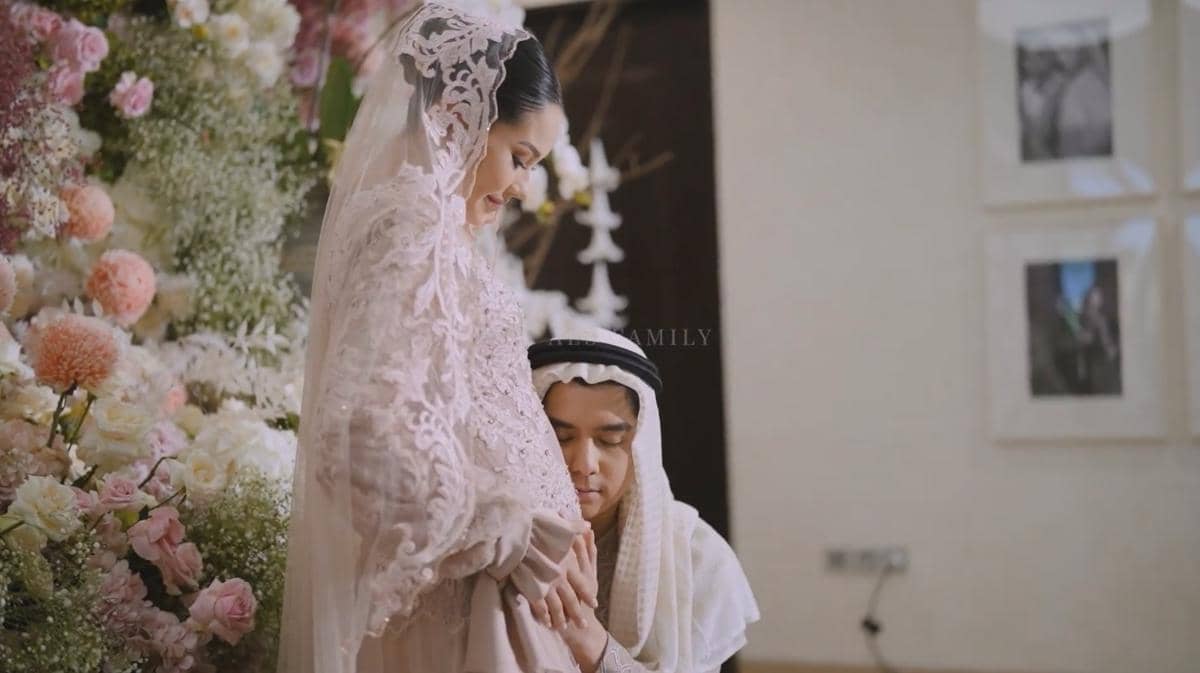 Tasyakuran 4 Bulan Kehamilan Alyssa Daguise dan Al Ghazali (youtube.com/The ALs)