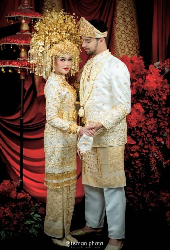 Prewedding Rara LIDA dan Aladull Baju Adat Palembang (instagram.com/lida_rara06)