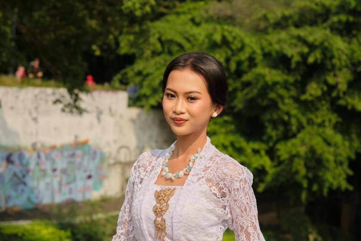 mengapa kebaya sering dianggap berasal dari Jawa