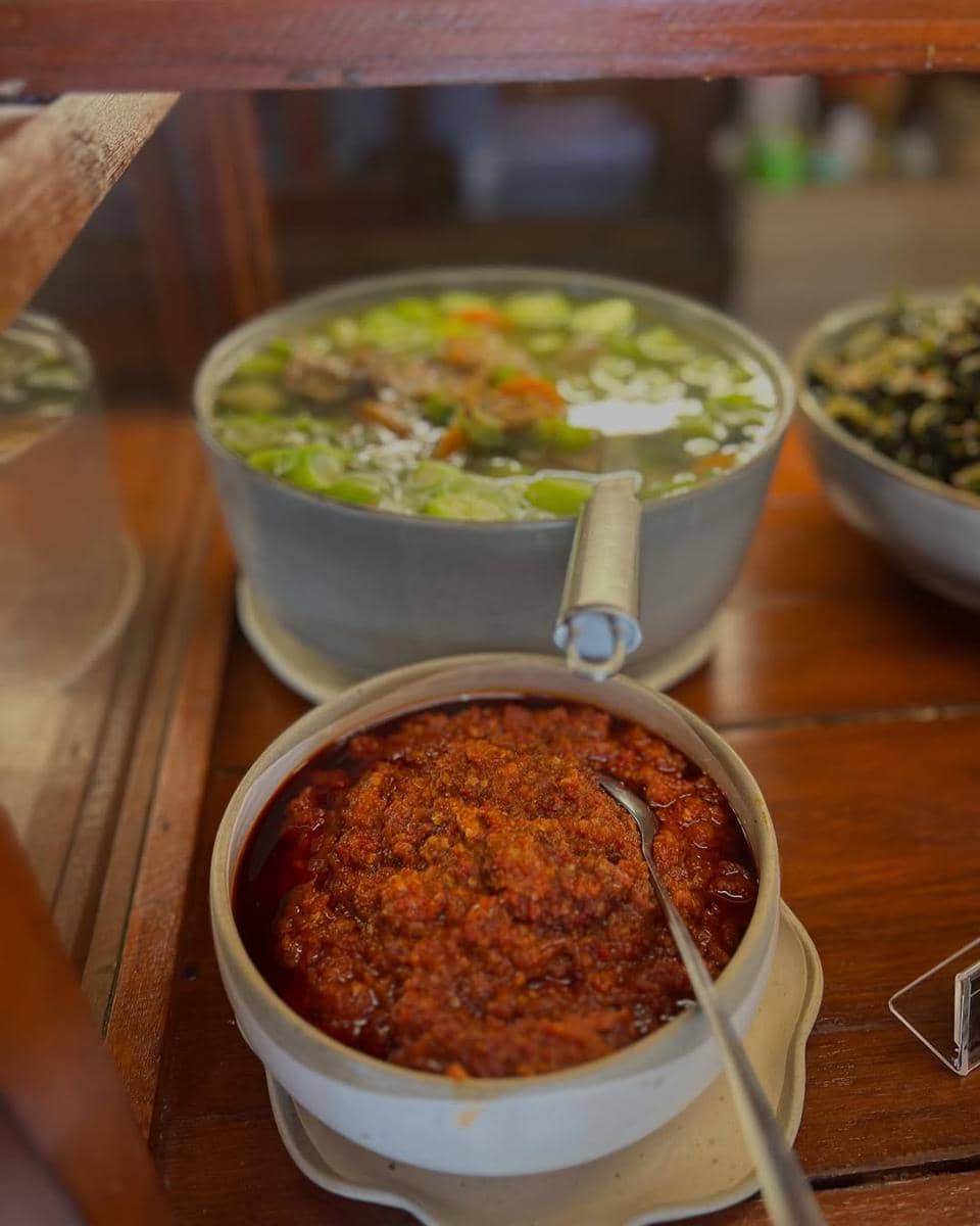 Menu dan Harga di Kedai Makan Mbak Pesta