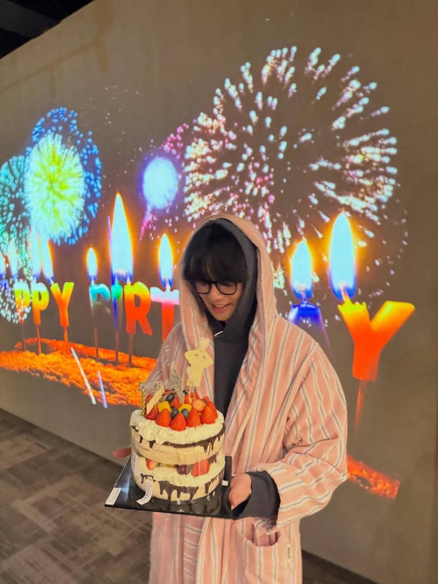 potret ulang tahun Park Seo Joon ke-37