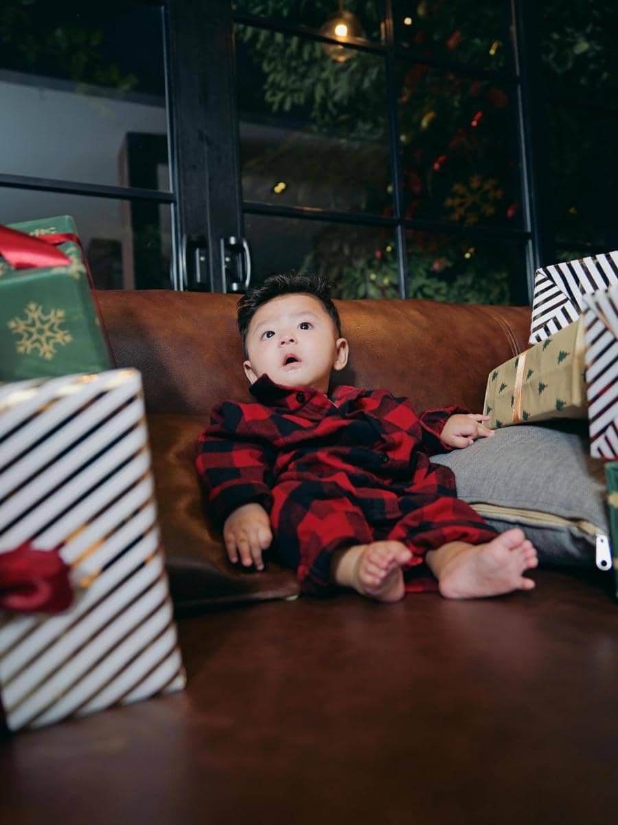 Pemotretan Natal Erika Carlina, Rachel Vennya dan Fuji (instagram.com/eri.carl)