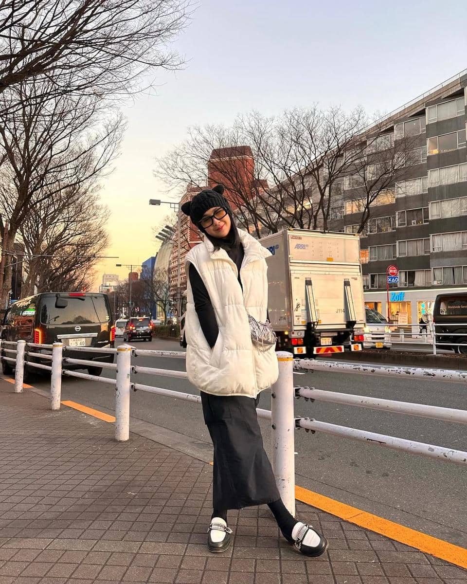 padu padan sepatu loafers ala Agatha Pricilla 