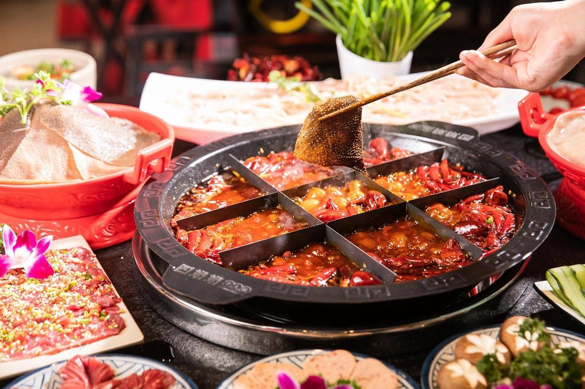 ilustrasi kuah hot pot 