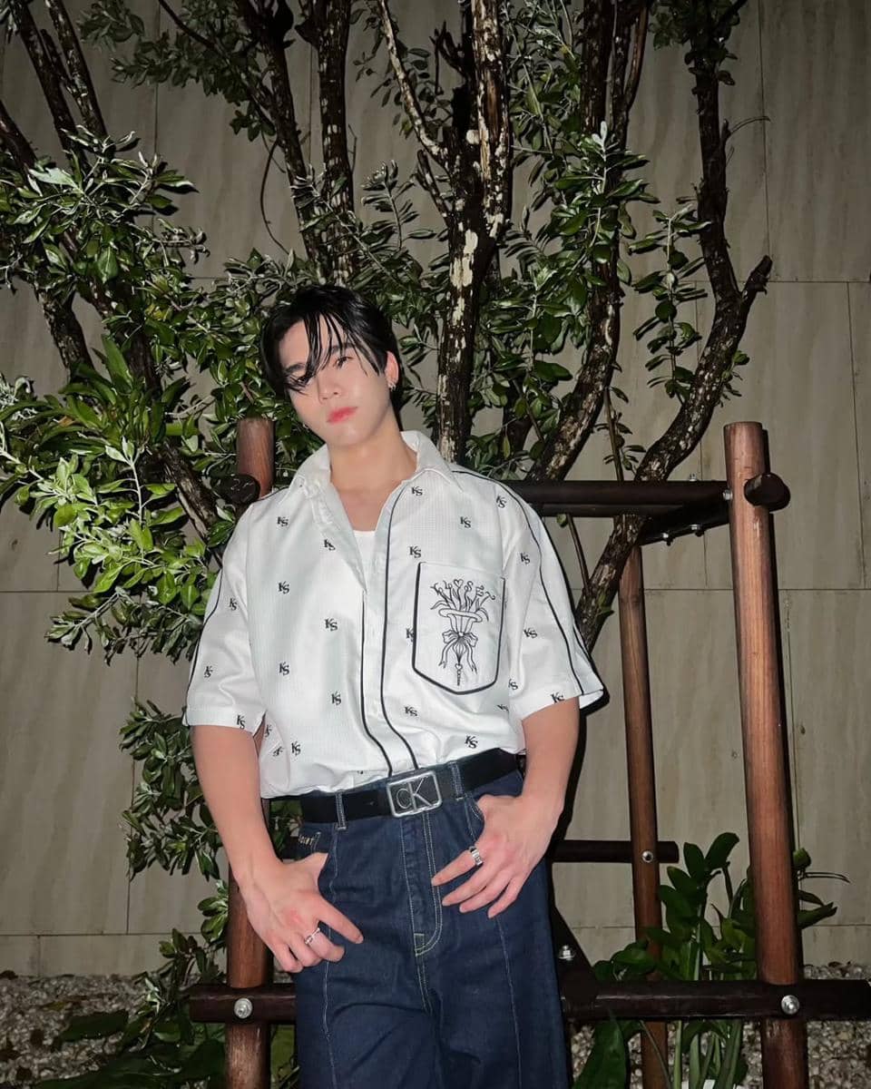 OOTD Natal Elegan ala Max Kornthas