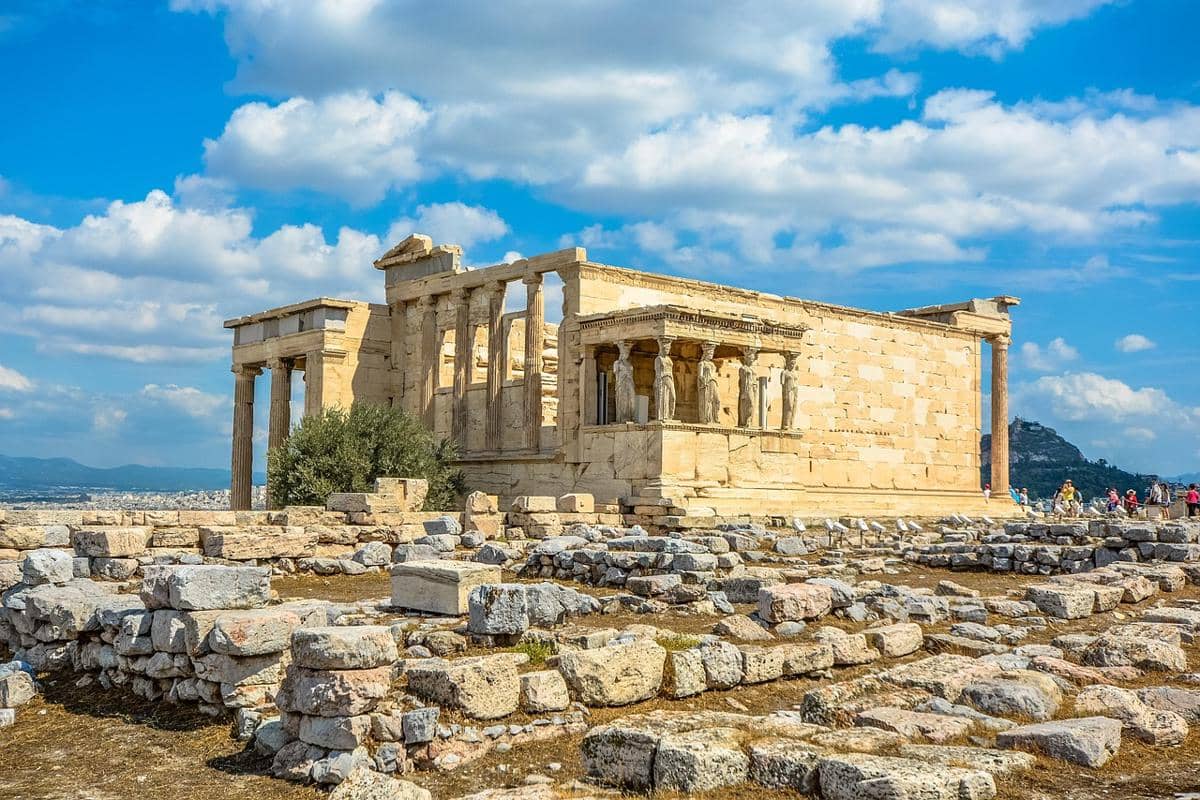 Erechtheion, sebuah kuil Yunani kuno di sisi utara Akropolis Athena, Yunani