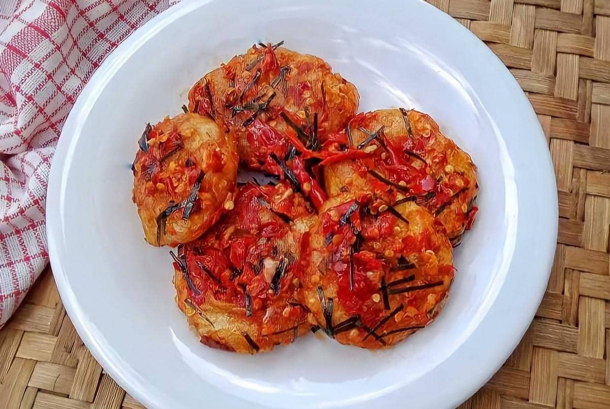 ilustrasi pempek sambal