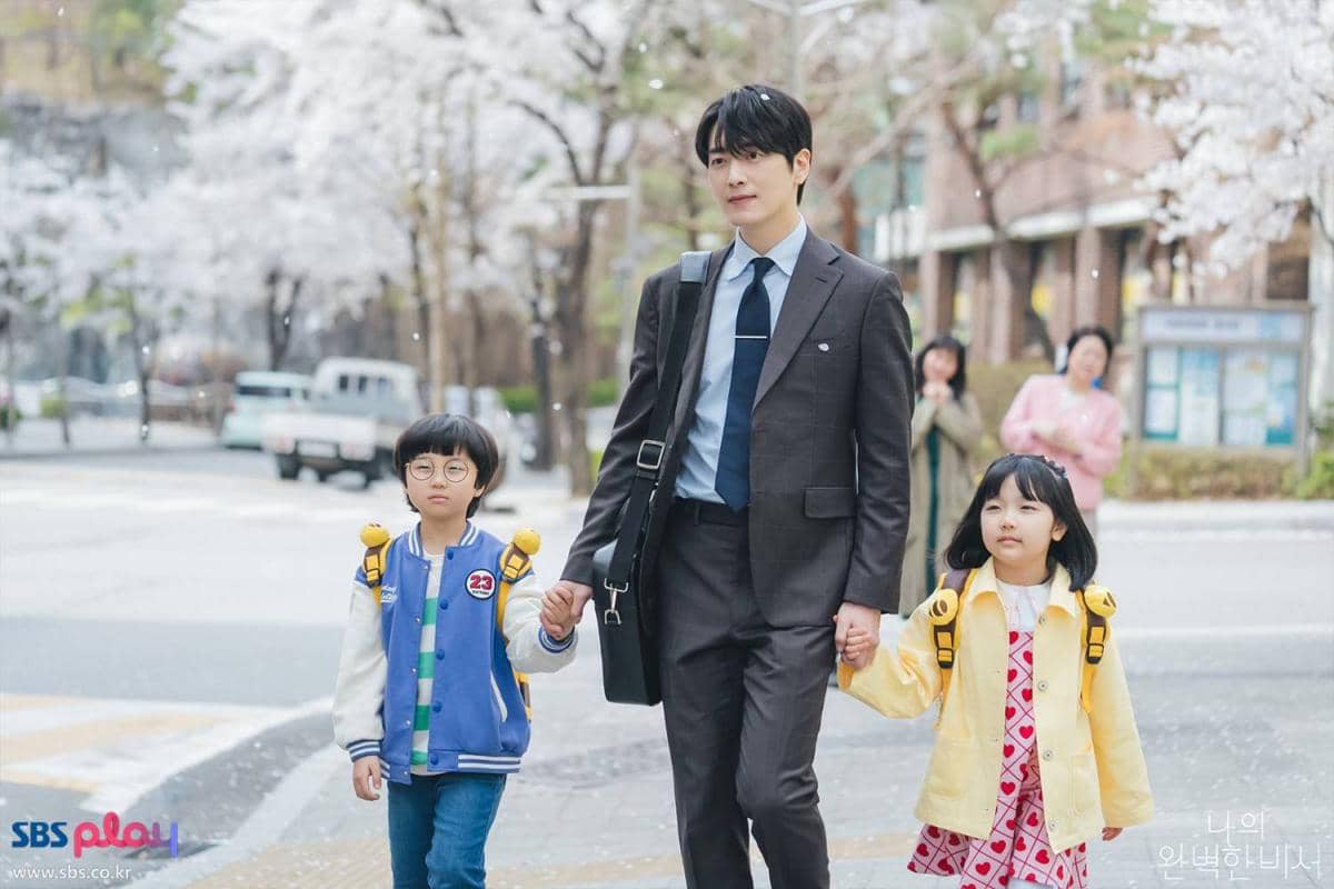 Still cut drama Love Scout